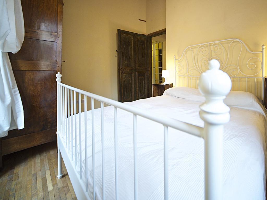 רומא Charming Trastevere Apartment מראה חיצוני תמונה
